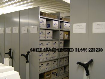 Archive box storage within mobile shelving